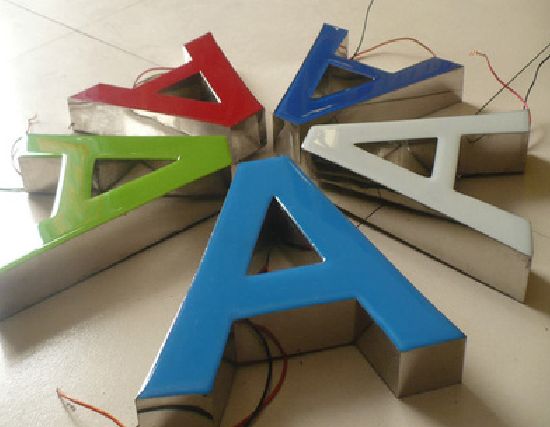 宜君如何延长树脂发光字招牌的寿命？